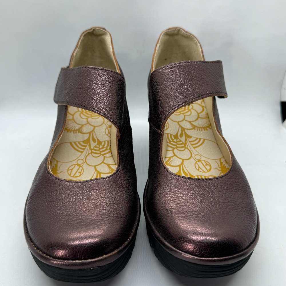 Fly London Metallic Mary Janes Sz 7.5 - Picture 3 of 13